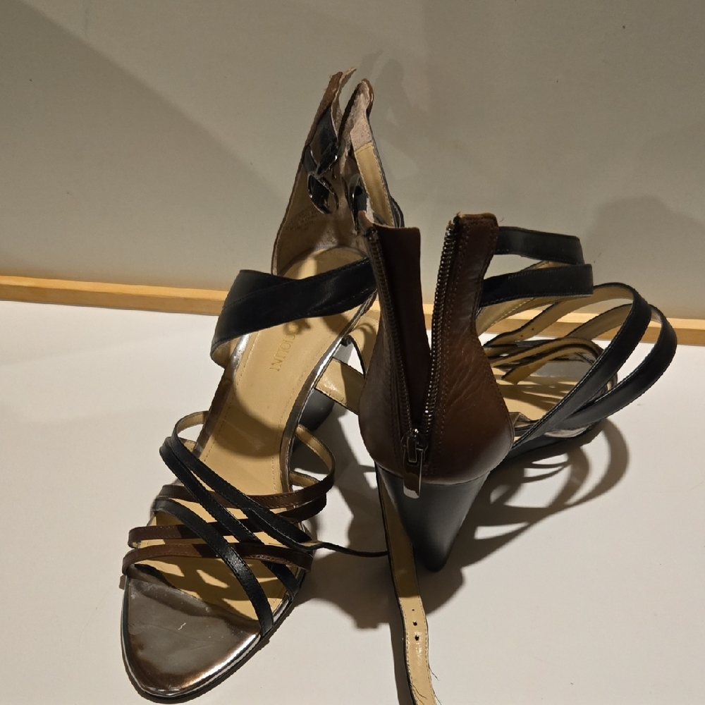 Enzo Angiolini Black and Brown Strappy Heels